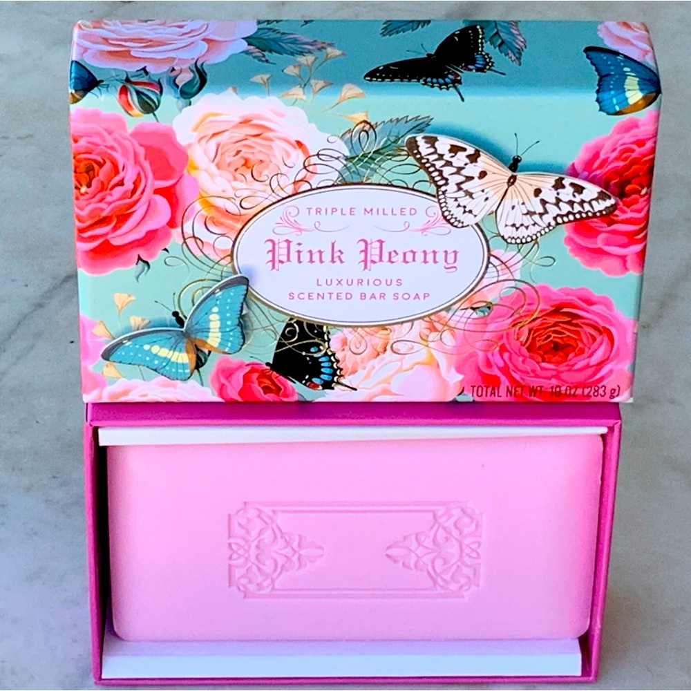 CST COMMONWEALTH PEONY PINK SCENTED BAR SOAP TRIPLE MILLED LUXURIOUS NIB